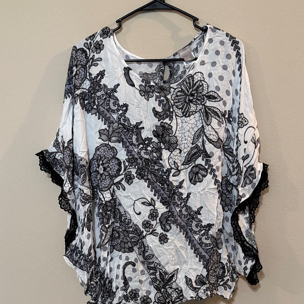 Chico's Black & White Floral Lace-Print Dolman Tunic